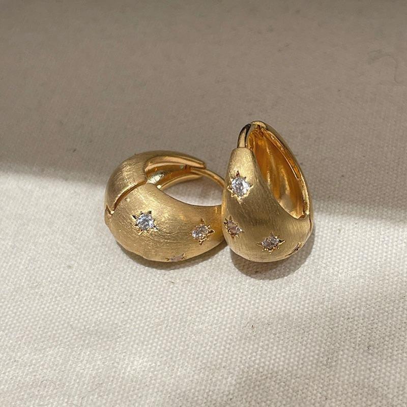 Wire-cut Star Zircon Earrings - Vintage-style Earclips Accessory