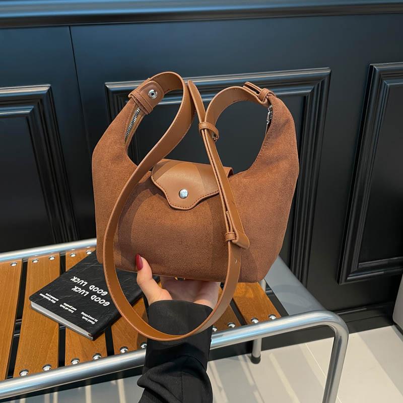 2025 New Autumn and Winter Popular Simple Foreign Fashion Waterproof Shoulder Crossbody Bag Light Tote Handbag