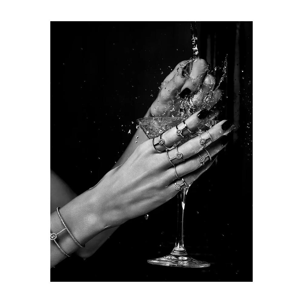 Modern Luxury Fashion Black White Art Heels Champagne Feminist Retro Poster Canvas Paintings Wall Art Pictures Home Decor