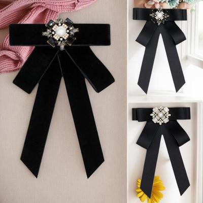 Zwarte Stoffen Strik Broches Voor Vrouwen College Stijl Kraag Bloem Reversspeldjes Kristal Stropdas Mode Sieraden Cadeaus