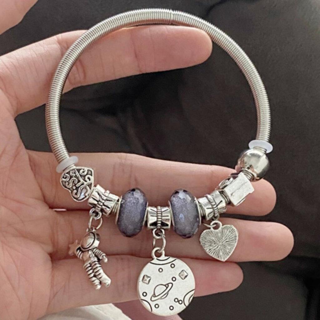 1 STK Damenmode Pan Familie Mehrere Elemente Liebe Schleife Bär Perlenarmband Date Reise Bankett Party Feiertagskleidung Geschenk