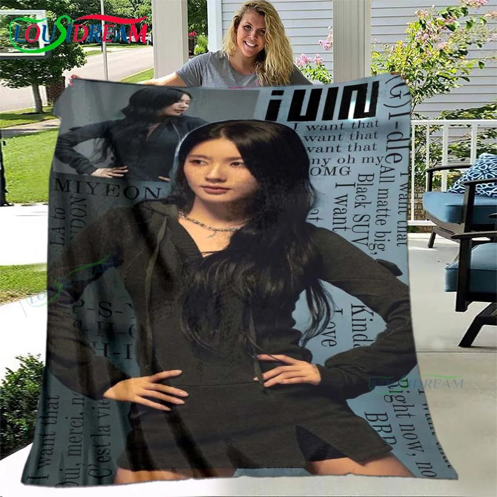 Korean Kpop Girl Group-Yuqi-Soyeon Print Four Seasons Blanket Sofa Cover Travel Bed Plush Blanket Office Break Blanket Gift