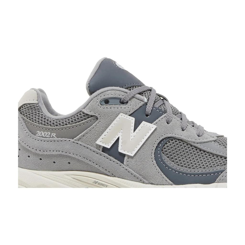New Balance 2002R Big Kid 'Steel Lead' (Unisex) Steel / Lead Kids' Running Shoes GC2002ST