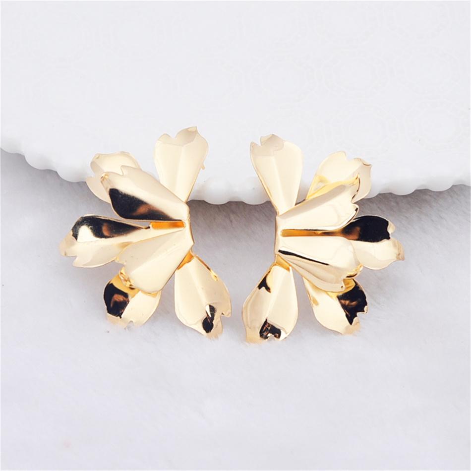Irregular Flower Petal Smooth Metal Exaggerated Golden Big Drop Earrings for Women Geometry Punk Ear Party Jewelry