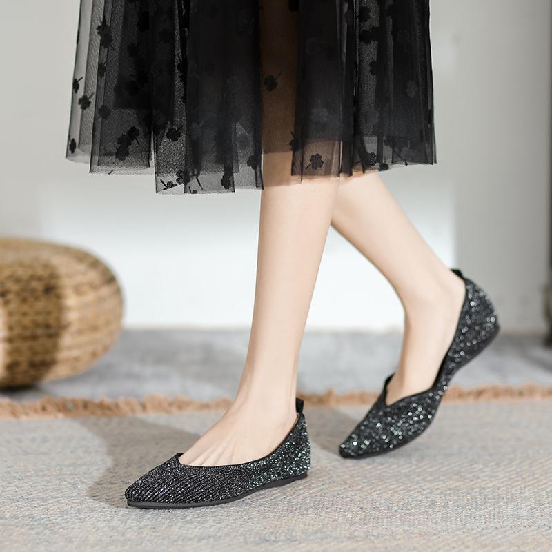 Внутренняя часть с заостренным носком и неглубоким горлом. Одиночные туфли. Женские — фото 4