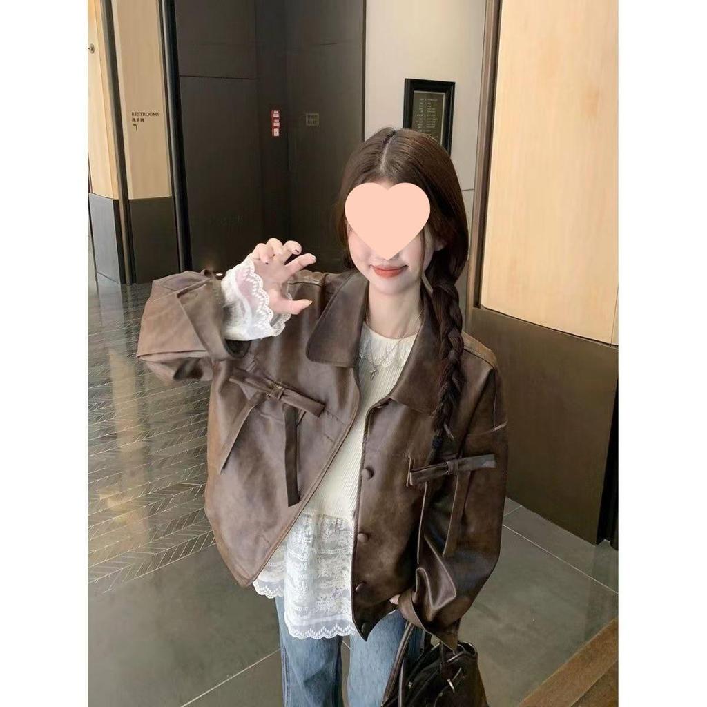 Women's Autumn Lace Base Long Sleeve Spliced Hem Shirt