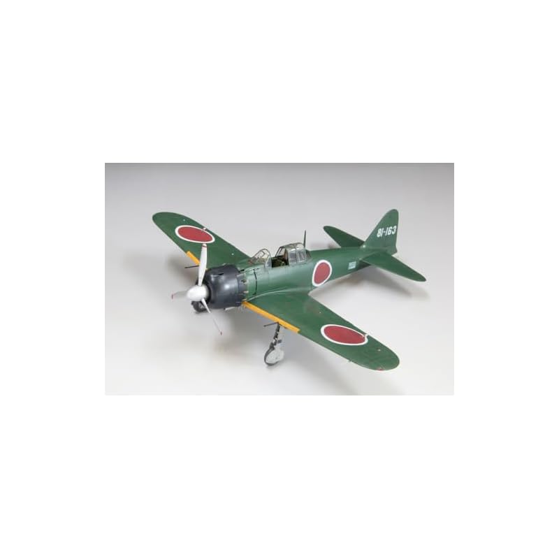Fine Molds 1/48 Scale Imperial Japanese Navy Zero Fighter Type 52 (Mitsubishi - Mid-Model) Plastic Model FZ01 (Airplane)