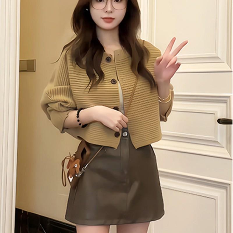 Short Knit Cardigan Women Loose Fit Round Neck Long Sleeve 80-140 Lbs