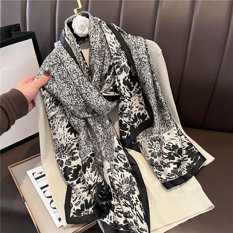 Vintage Green Lotus Print Silk Scarf Women Elegant Shawl Classic Outdoor Windproof Satin Head Wrap Travel Beach Towel 180*90Cm
