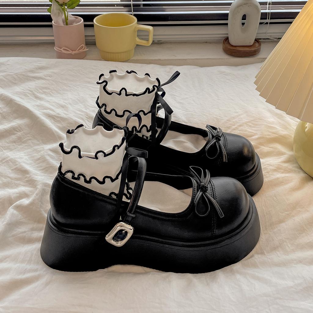 Black retro British style platform heightening small leather shoes women's 2025 new summer skirt JK Mary Jane single shoes