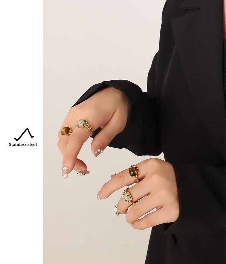 Anel aberto geométrico retrô personalizado com incrustação de pedra natural olho de tigre - A344