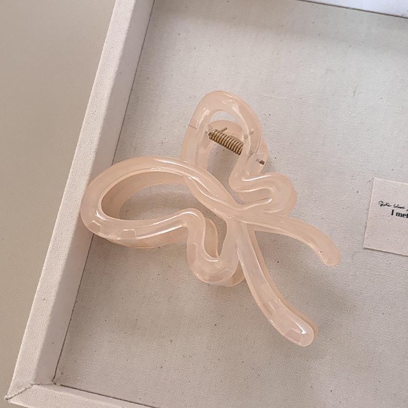

Large Acrylic Butterfly Hair Clip for Women - Summer Edition