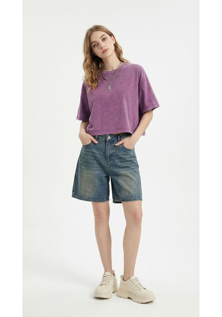 Trendy Loose-Fit Crop Top for Plus-Size - Short-Sleeved Sports T-Shirt