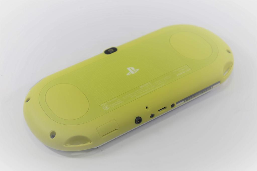 PlayStation Vita Modell Lime Produktion Wi-Fi grün/weiß (PCH-2000ZA13) [Hersteller eingestellt]
