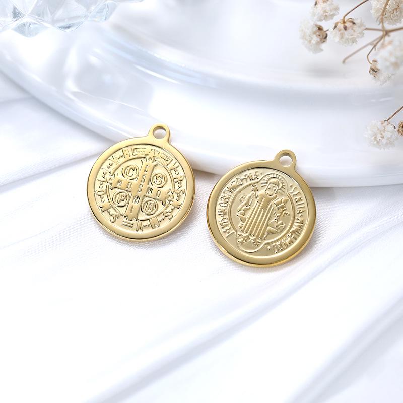 Luxury European & American Retro Roman Coin Charm Pendant for DIY Bracelets & Necklaces - Stainless Steel Jewelry Accessory