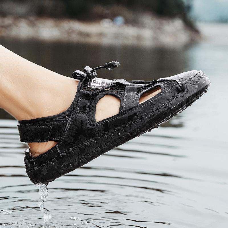 Summer Sandals Men's Breathable Trendy All-Matching Hollow Mesh Shoes Men's Fashion Shoes Closed Toe Flat Casual Beach Shoes