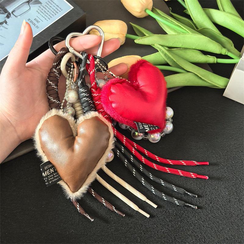 Brand Plush Heart Beaded Bag Pendant Brown High-end Sweet Love Letter Ins Leather Bow Pendant Korea Fashion Keychain Giftpendant