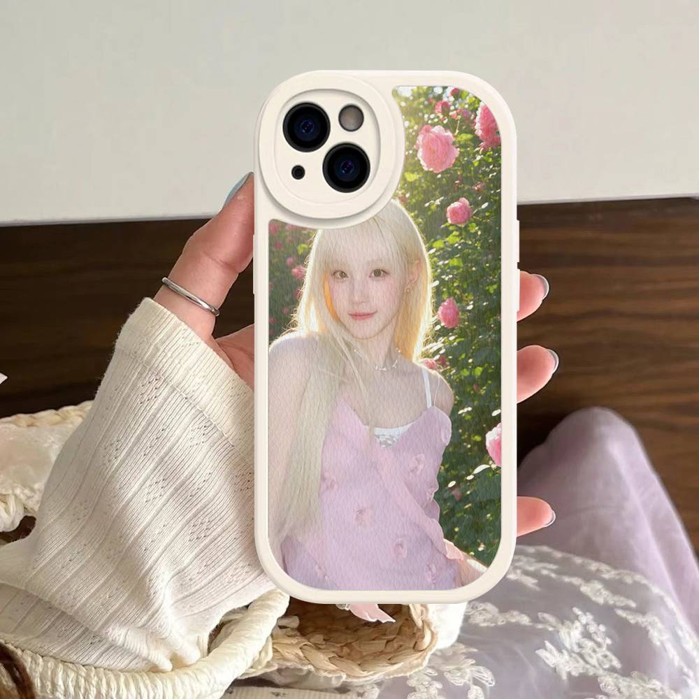 Korean Girl Group Song Yuqi Phone Case For iPhone 16 15 14 13 12 11 Pro Max Plus Leather Soft Cover