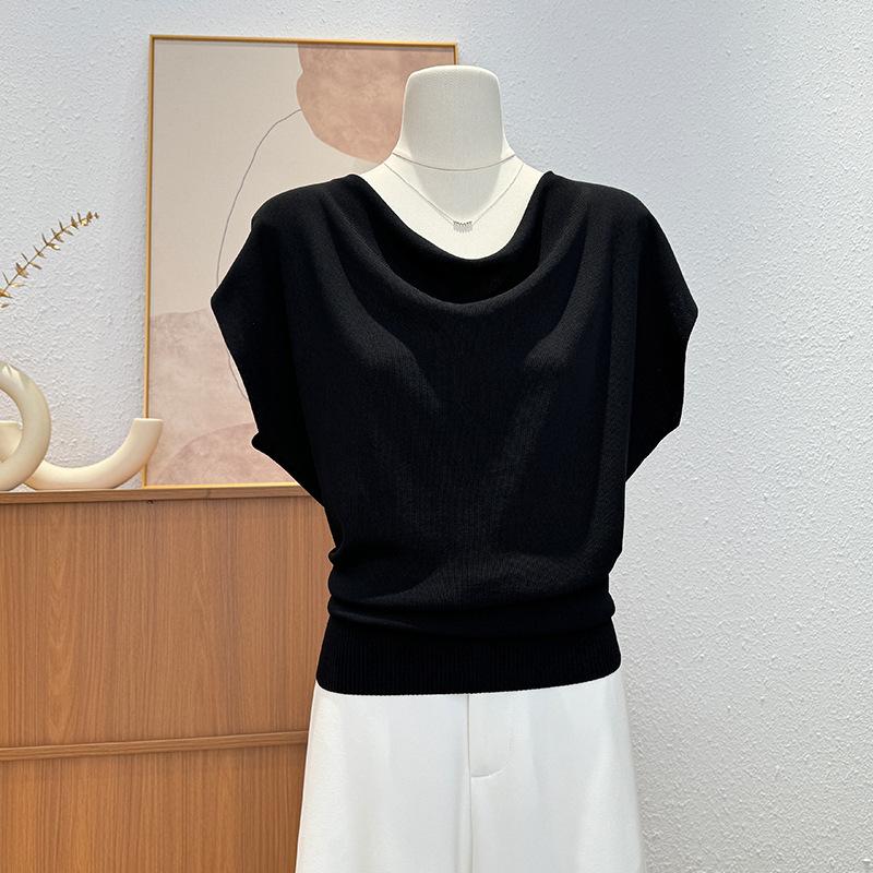 Short-sleeved Knitted Sweater, A New Summer T-shirt for Women, Versatile, Cinched Waist and Slimming, One-shoulder Top