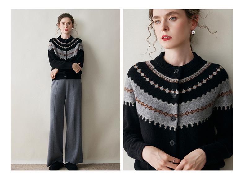 2025 Fall/Winter Striped Retro Women's Cashmere Sweater - Loose Round Neck Thick Cardigan with Long Sleeves