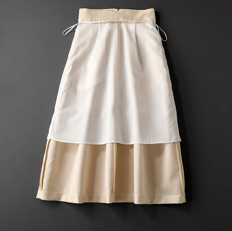 In-Stock Elegant Hepburn Style High-Waisted A-Line Umbrella Skirt for Women - Summer Collection