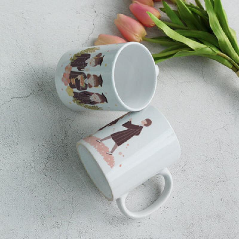 tb763-Design Mug 2p-Congratulations on your graduation, I hope you walk on a flowery path.