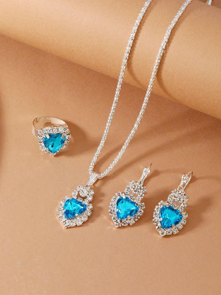 Europejski i Amerykański Zestaw Biżuterii w Kształcie Serca - Naszyjnik, Kolczyki i Pierścionek z Diamentową Zawieszką.