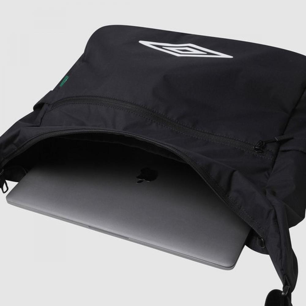 Umbro UniseX Umbro X Logitech Cordura 2face Crossbag Uq123cbg21