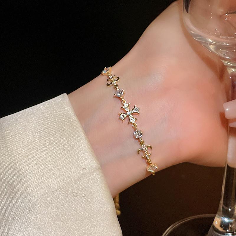 Iris Blume Zirkon Kreuz Verstellbares Armband Für Frauen Modeschmuck Geschenk Für Sie