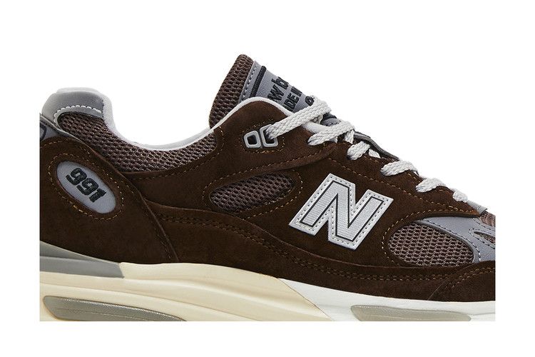 New Balance 991v2 MiUK Pinecone
