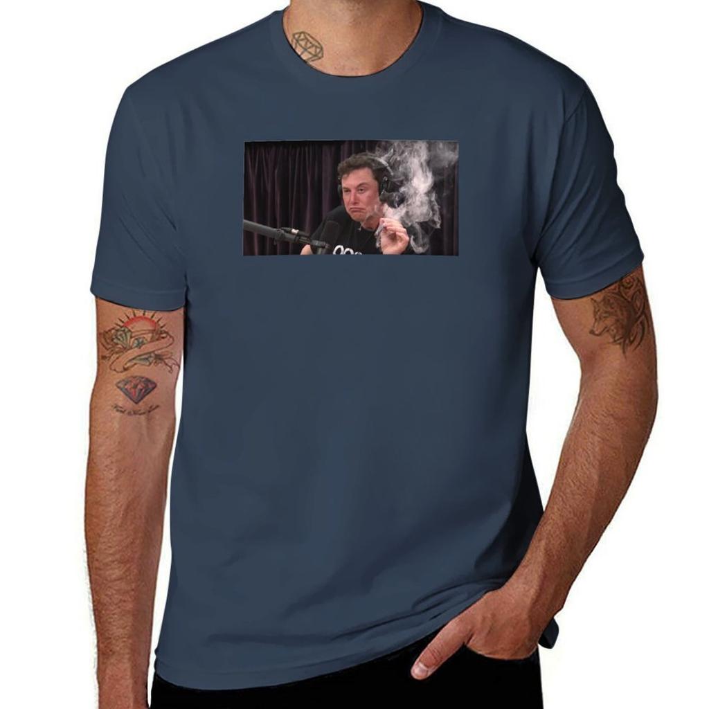 Elon Musk Smoking Weed Best Angle Tshirt Lightweight Hiking Tshirt