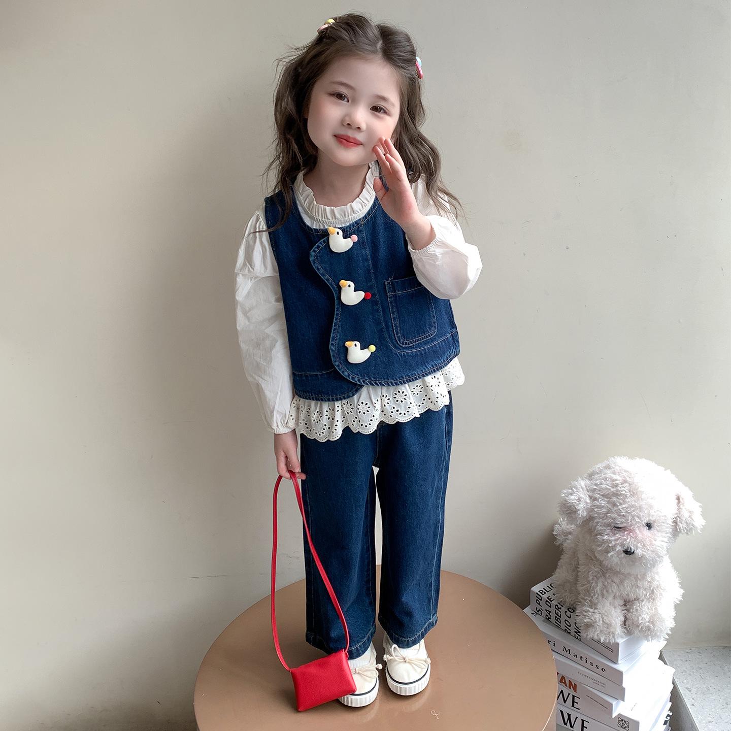 

Girls Stylish Lace Denim Vest Set - Spring/Autumn 2025 90 cm