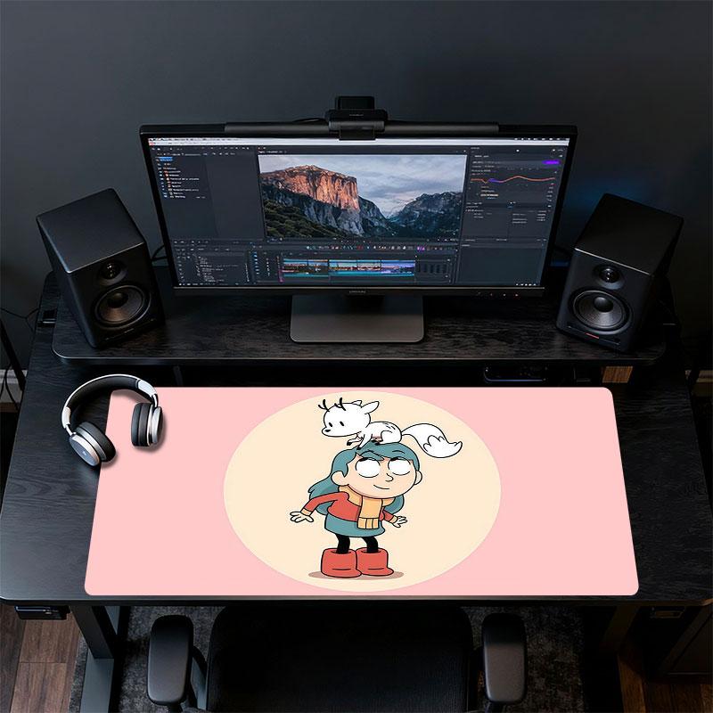 Hilda Mouse Pad, Large Gaming Desk Mat, Non-slip XXL Mousepad for Laptop & Tablet, Mini PC Playmat with Stitched Edges