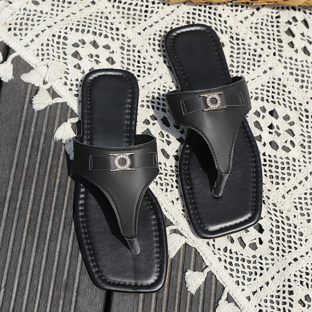 Classic Slippers Woman Slides Beach Flat Low Heels Women Shoes Solid Leather Platform Metal decoration Summer Shoes Plus Size