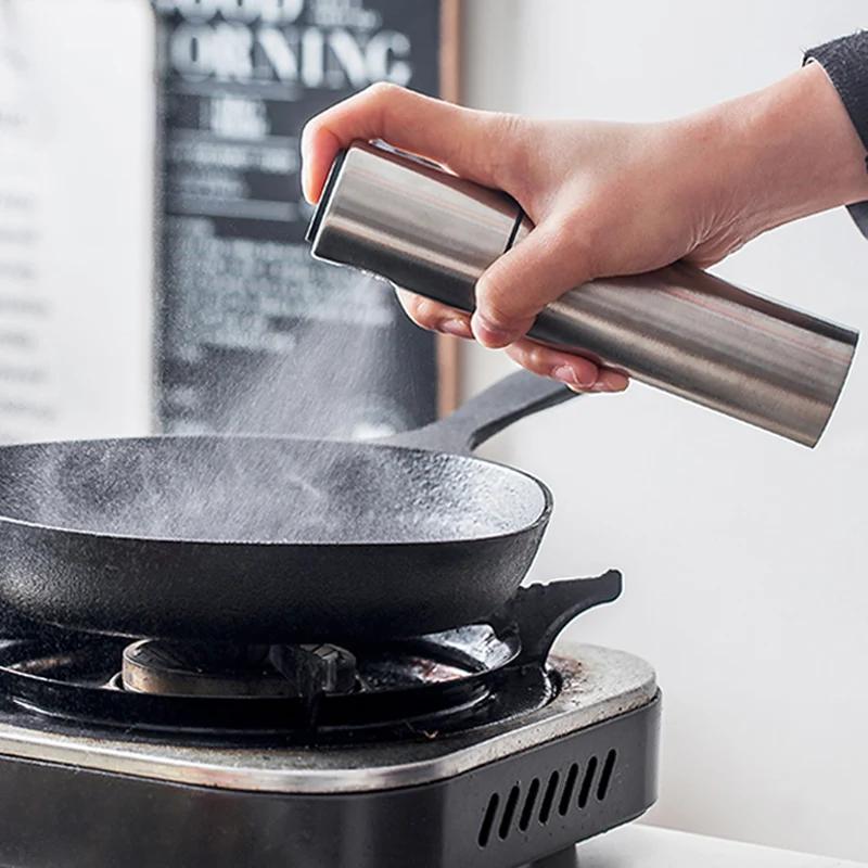 2Pcs Oil Spray Bottle BBQ Cooking Olive Oil Sprayer Vinegar Oil Dispenser Bottle Mist Sprayer Restaurant Kitchen Utensils 100ML