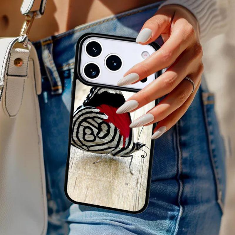 Caterpillar Insect Butterfly Phone Case For iPhone 17 Air 14 15 13 12 Max Cover For Apple 14 15 16 16e 11 Pro Max Plus Coque