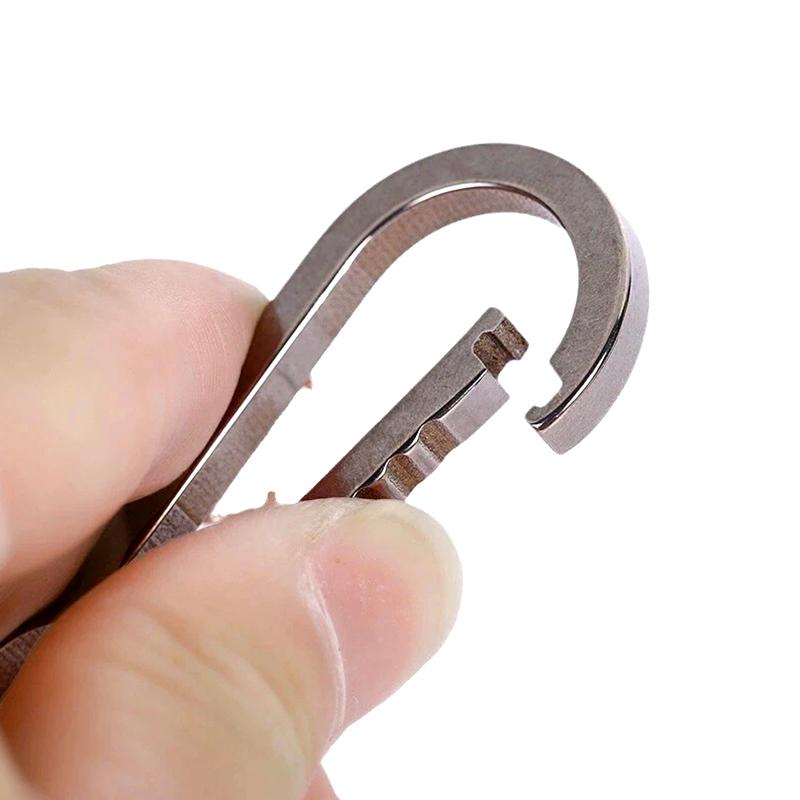 1Pc Titanium Alloy 5.9CM Buckle Hook Backpack Hook Clip Outdoor Keychain Climbing Carabiner