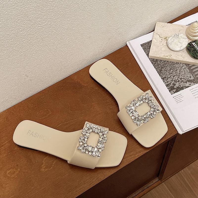 Rhinestone slippers women's summer wear new lightweight sandals women's summer one-word slippers