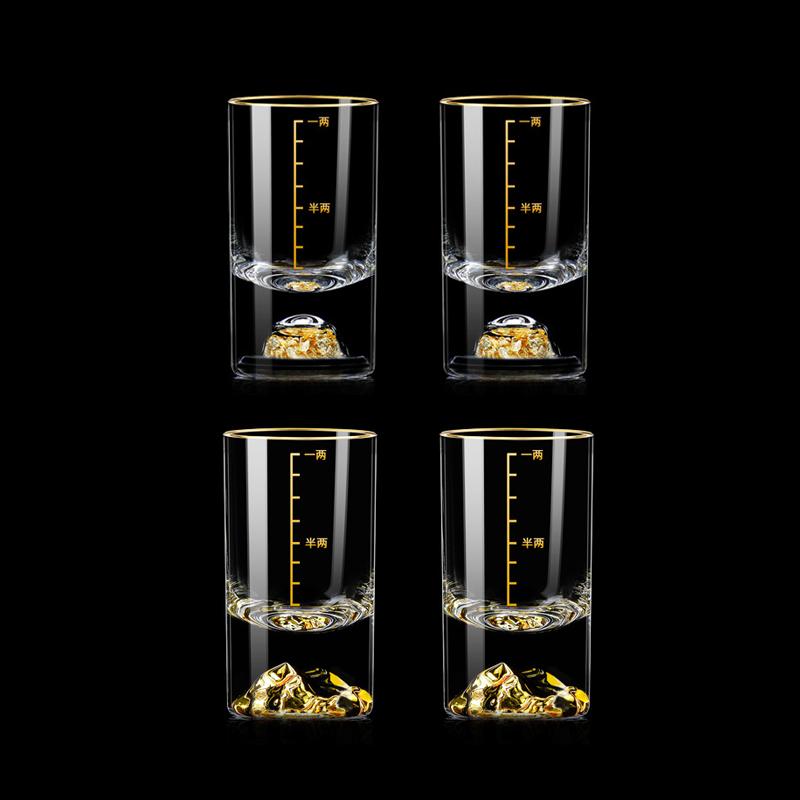 4 ks/2 ks Sklenice Golden Mountain Vision se zlatou fólií Luxusní sklenička 50 ml Malý objem Sklenice na víno Skleničky na lihoviny Čajové nádobí