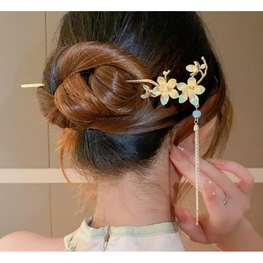 Miaomyao Hairpin, Antique Metal Hair Stick for Japanese Kimono, Yukata, Hair Accessory with Lotus Flower Charm, Blue, Elegant Single-Prong Kanzashi,