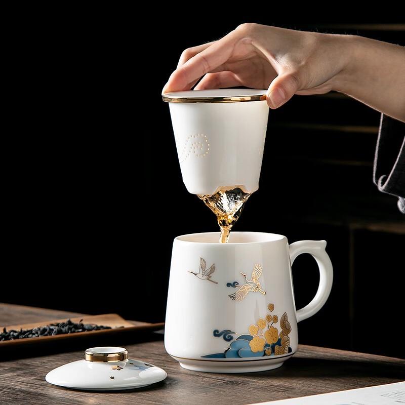 Gold-Inlaid Jade Porcelain Mug - Flower Cloud Crane