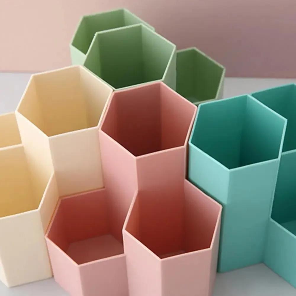 Brush Storage Box Pen Holder Roomy Honeycomb Shape Slant Insert Desk Organizer Plastic 3 Lattices Cosmetic Make-up Stud