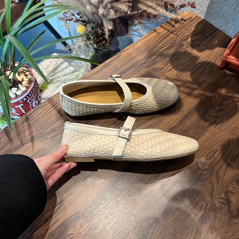 First Layer Sheepskin Insole Mary Jane Shoes Women's 2026 Spring Flat-bottomed Woven Fashion Shoes