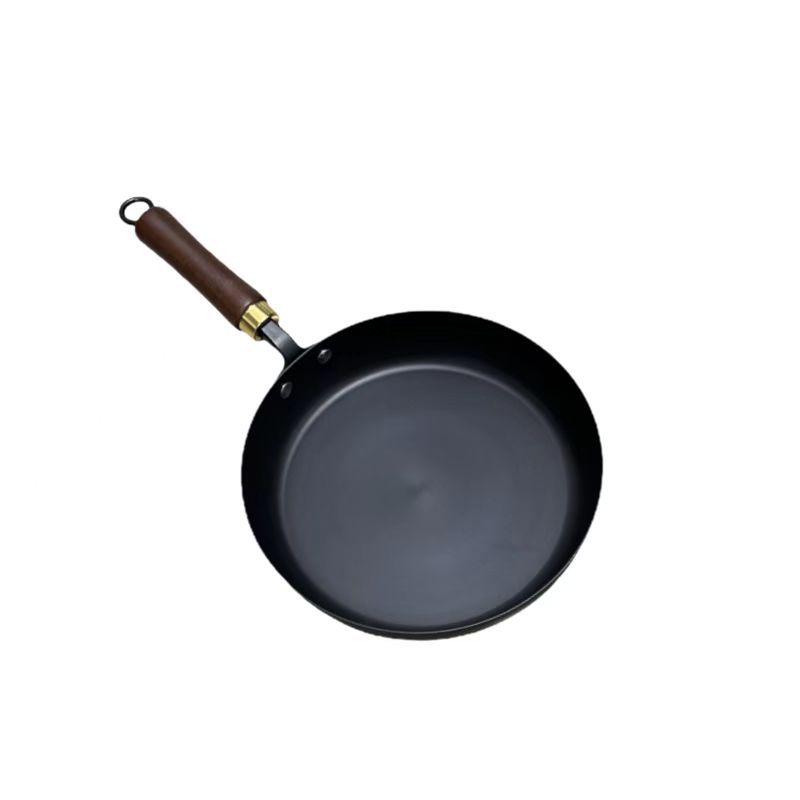 Nitrided Cast Iron Frying Pan - Rustproof, Wear-Resistant, Coating-Free, Healthy, Universal for All Stoves