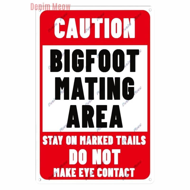 Vintage Bigfoot Crossing Metal Wall Decor, Warning Bigfoot Area, Tin Signs, Retro Decorative Stickers, Home Decor,  WY288