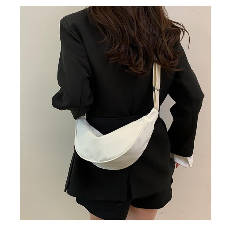 Women Solid Color Zipper Dumpling Bun Crossbody Bag Leisure Inclined Shoulder Bags Adjustable Band Strap Armpit Handbag