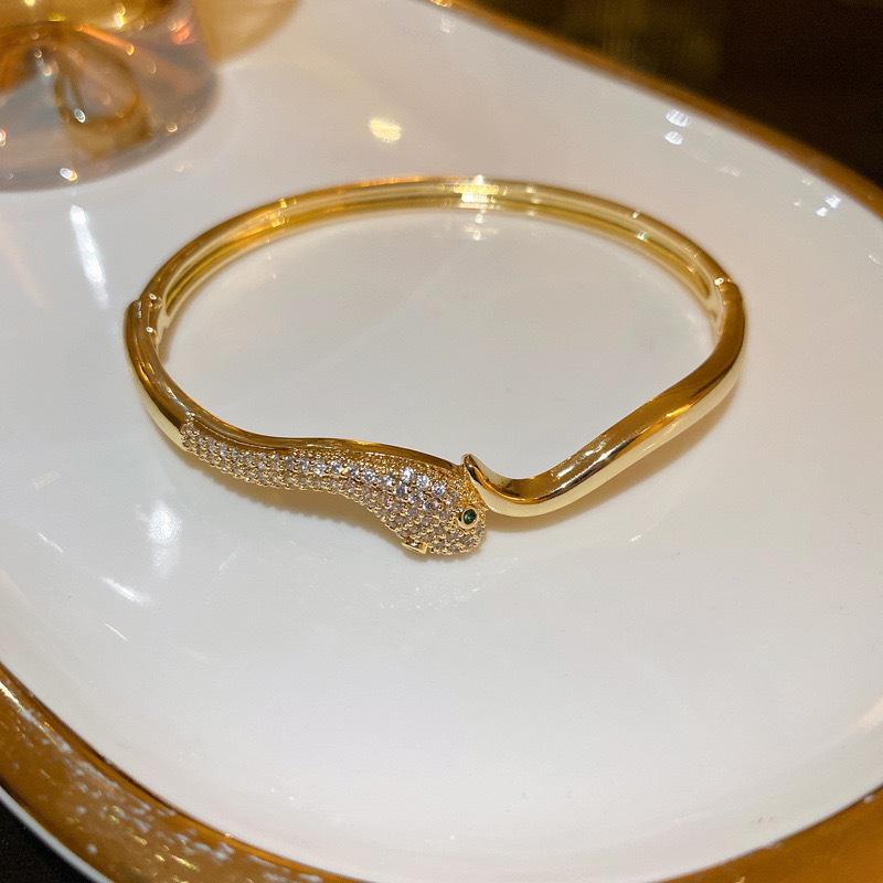 18K Gold Snake-shaped Zirconia Bracelet - European & American Design, Luxurious High-end Jewelry