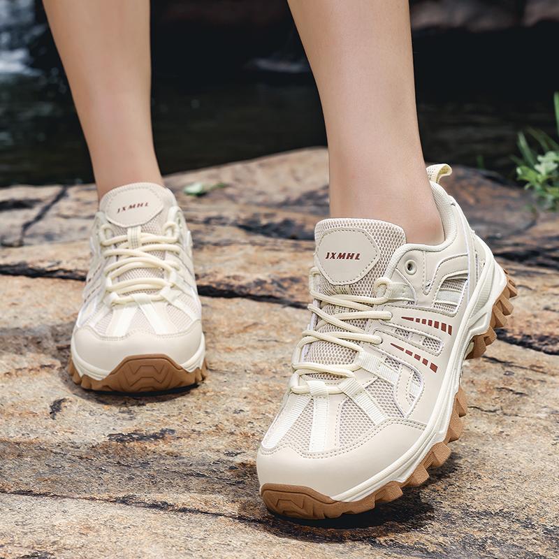 Fashion Breathable Slip on Male Casual Footwear Anti-slip Men Outdoor Walking Shoes Leisure Walk Mesh Flats Fashion Mens Casual Sneakers