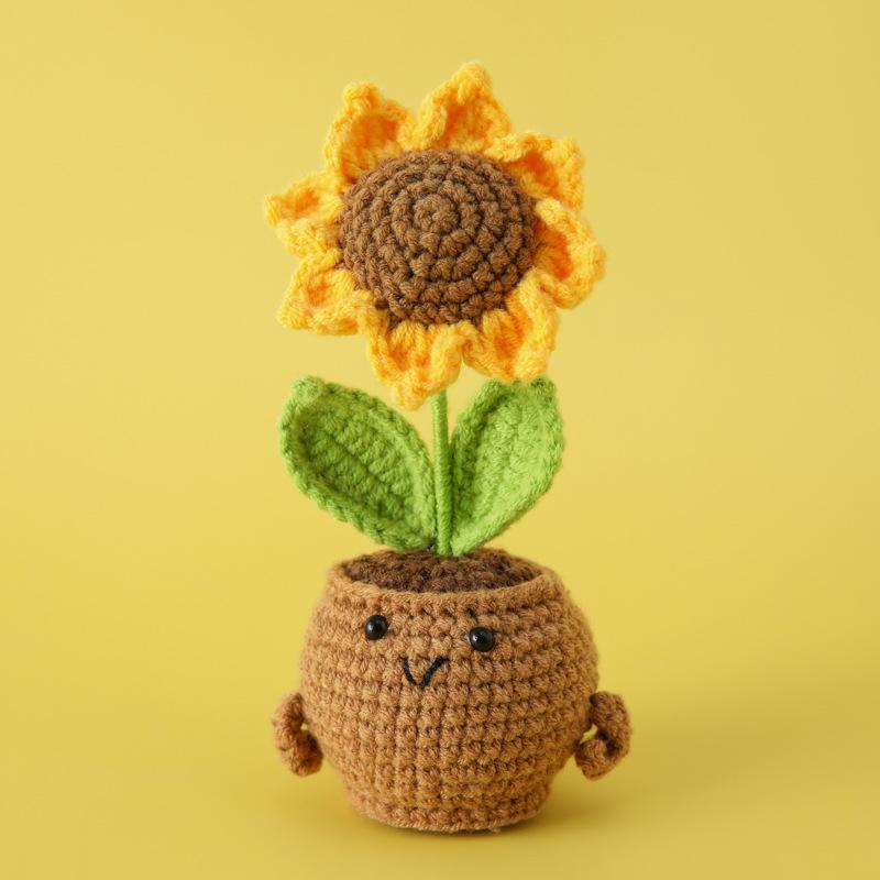 

2025 Crochet Flowers Potted Creative Knitted Sunflower Handmade Kintting Flower Friends Gift Office Home Decor
