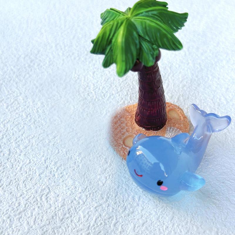 1Pc Mini Luminous Whale Home Decor Landscaping Resin Crafts Glowing Whale Garden Fish Tank Miniatures Ornaments Decoration